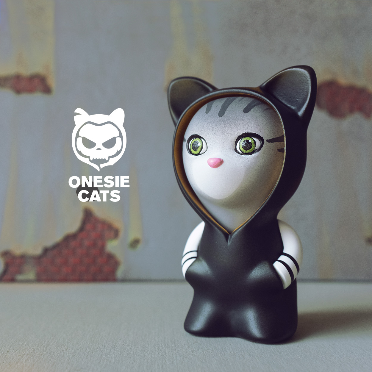 PROMO_onesie_cat_black_gold_02